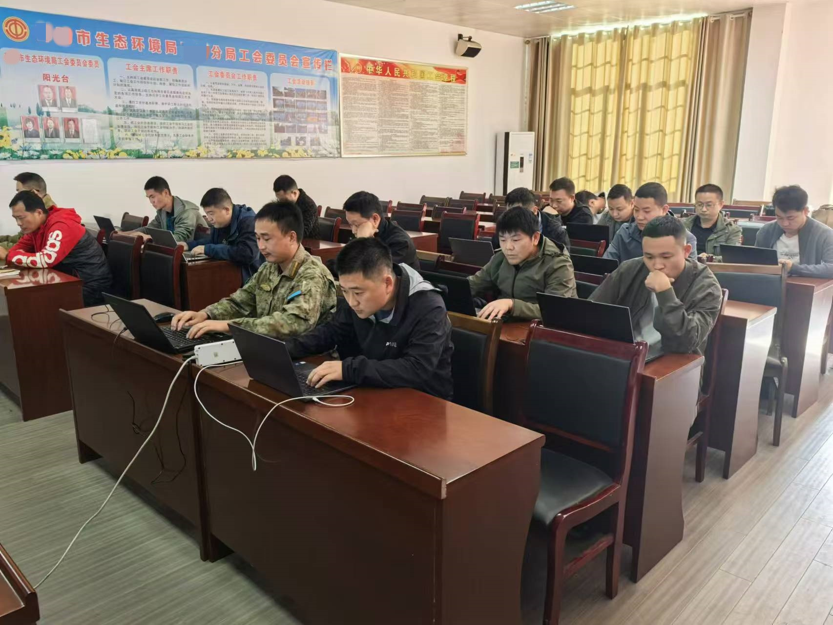 1730097568589406.jpg 隆回UTC培訓.jpg